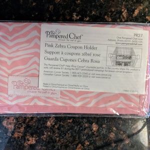 NWT Pampered Chef Coupon Holder